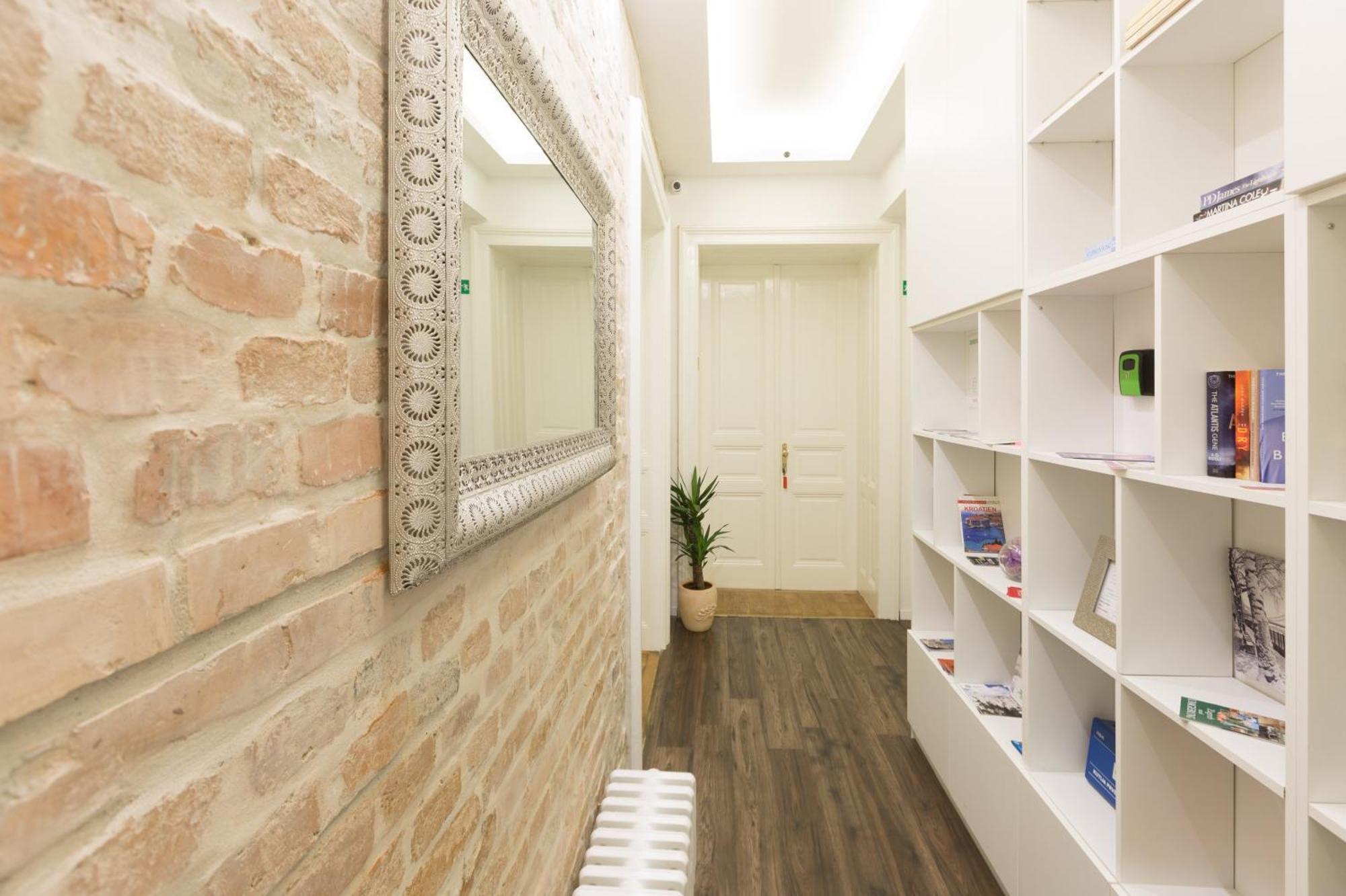 Aurelia Antik Apartments & Rooms, Zagreb City Center Esterno foto